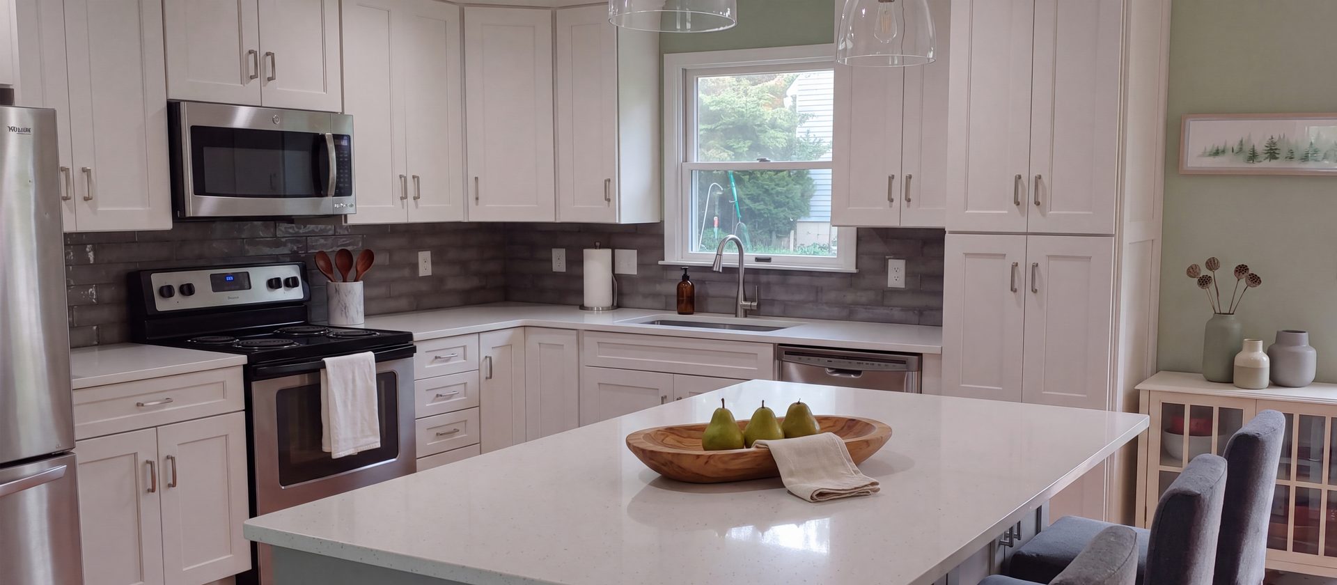 White shaker kitchen with island